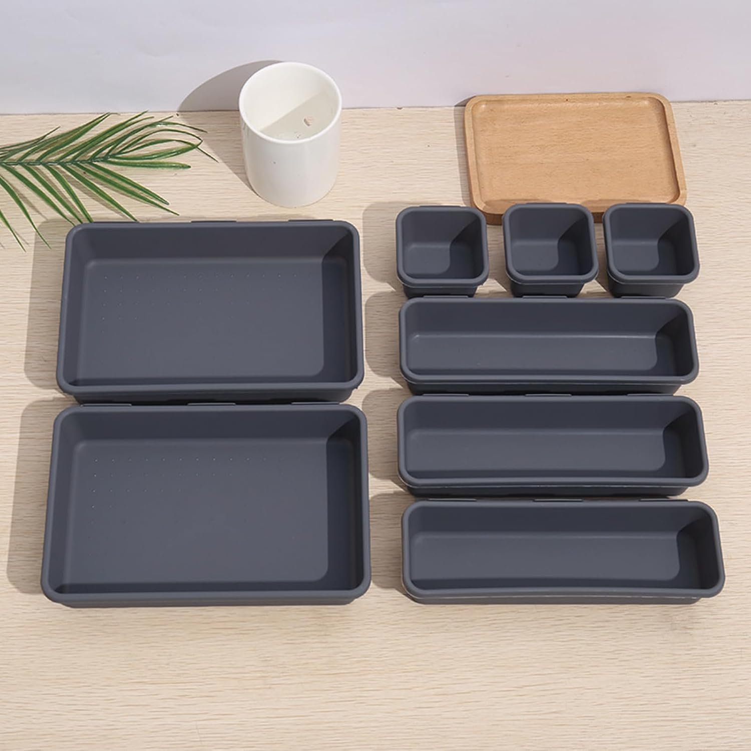 8Pcs Drawer Organiser - Interlocking Drawer Dividers Plastic Storage Trays, 3 Sizes Uncluttered Storage Drawer Tidy Trays Dividers for Kitchen Office Desk Make-Up Stationery Bathroom Jewellery (Grey) - Image 4