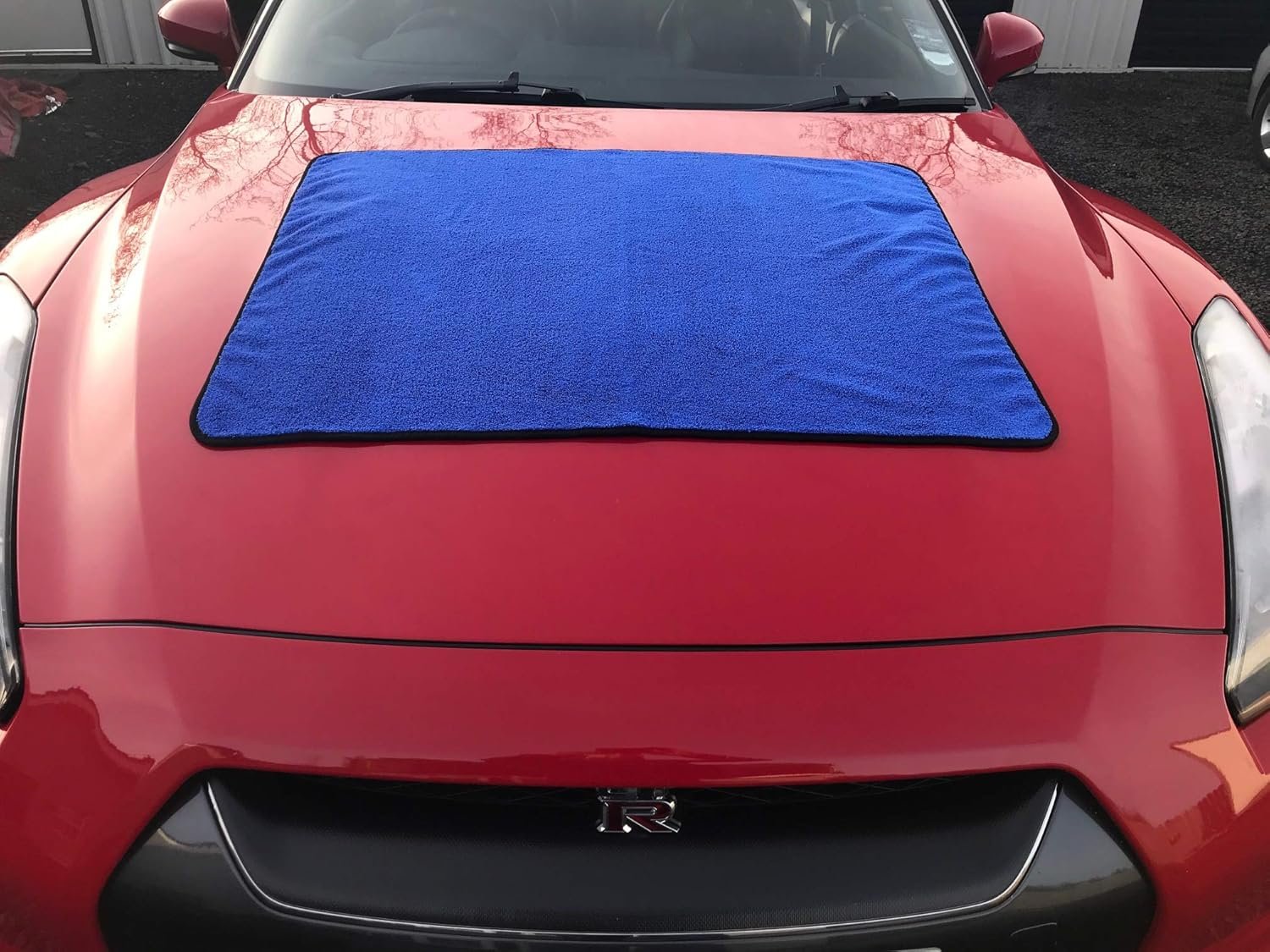 Signature Car Care - Extra Large Microfibre Drying Towel (90cmx70cm) - Super Absorbent Car Drying Cloth - Cleaning Accessories - Image 4