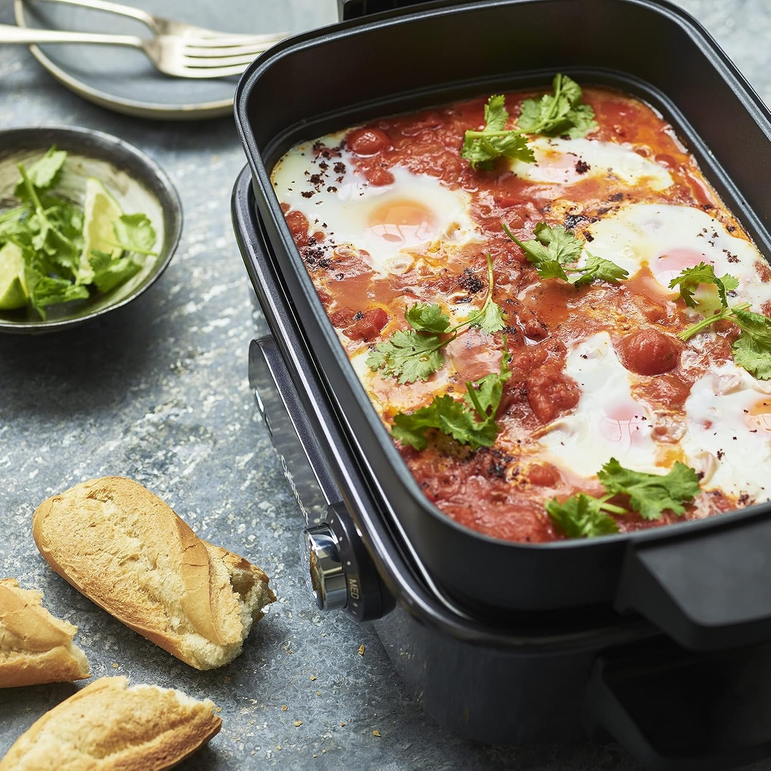 Cuisinart Cook In 5 in 1 Multi Cooker, Grill, Sear, Steam, Simmer and Slow Cooker, Non-Stick, Interchangeable plates and pans, Stackable, easy storing, Energy efficient, Midnight Grey - Image 7